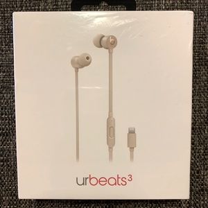 Urbeats3 with lightning connector